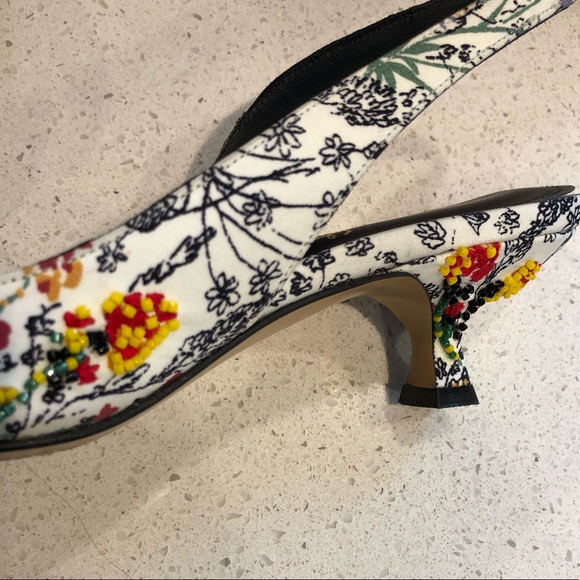 Authentic, gorgeous beaded Ferragamo Heels! - Picture 3 of 5